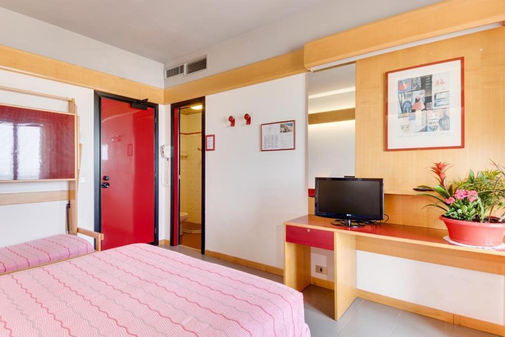 Hotel Giglio Rimini Luaran gambar